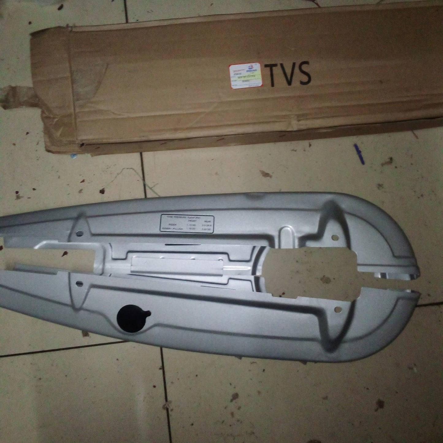 TVS HLX Chain Box/Case