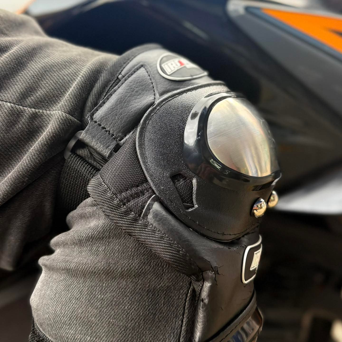 Knee & Elbow Guard Set